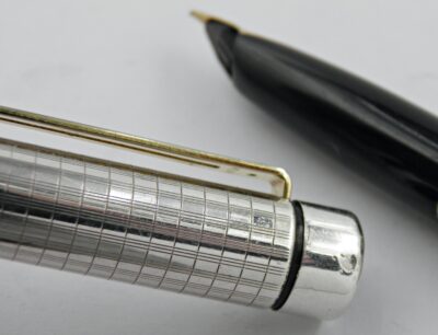 stylo plume Sheaffer Targa Argent massif motifs lignes 1980's – Image 2