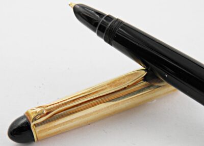 Stylo plume PELIKAN 25 celluloid noir et capuchon plaqué 1970's – Image 4