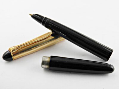 Stylo plume PELIKAN 25 celluloid noir et capuchon plaqué 1970's – Image 2