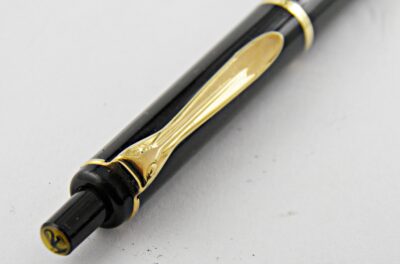 Stylo bille PELIKAN celluloid noir 1980's – Image 2