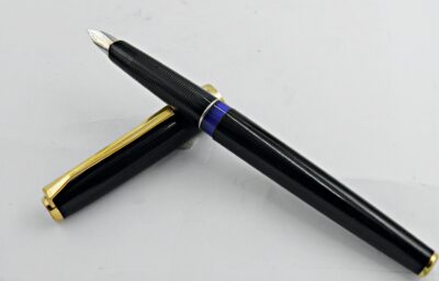Stylo plume PELIKAN Celluloïd noir 1970's  Rolled gold – Image 4