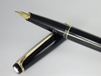 Stylo plume MONTBLANC n°24 celluloid noir 1960's – Image 5